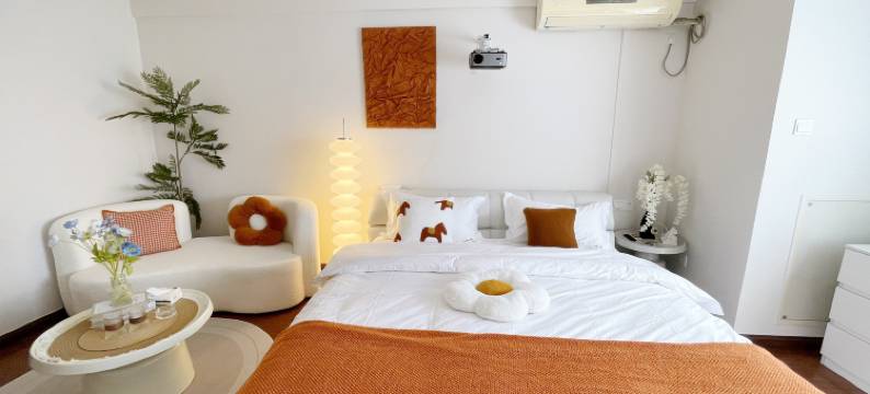 一屿轻奢影音公寓(宁波青林湾店)图片