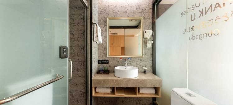 尚客优精选酒店(昆明官渡古镇海乐世界店)图片