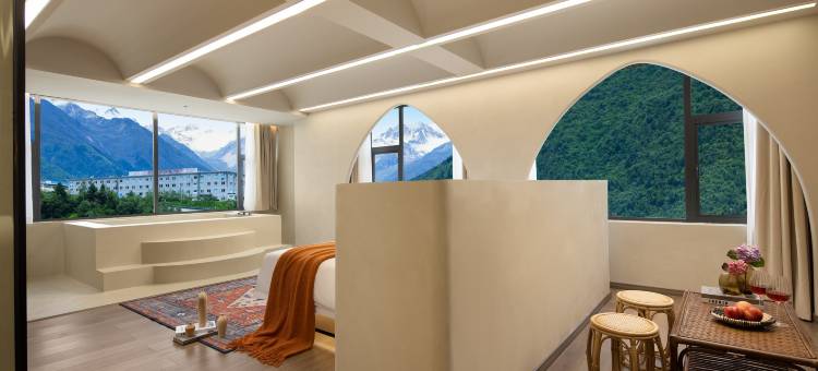 暮山映雪·Spring奢隐汤池别院(康定店)图片