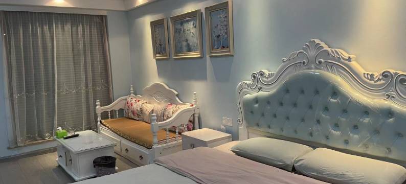 十月民宿(镜湖区万达广场店)图片