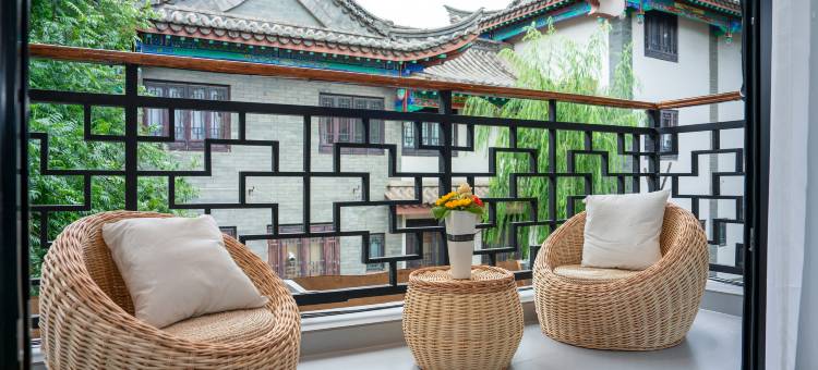 楠溪别院·Balcony古城观景·智能影音客栈(楚雄彝人古镇景区店)图片