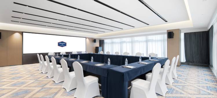 广州黄埔体育中心希尔顿欢朋酒店图片