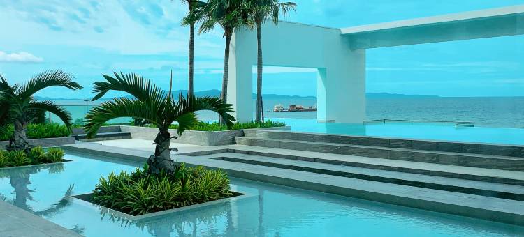 AERAS Beachfront Condominium Jomtien Pattaya图片