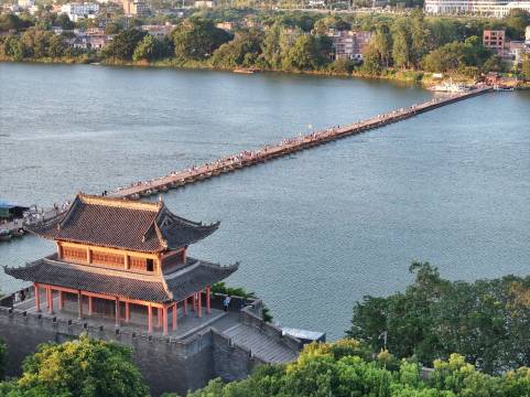 樱鹭客栈(赣州东站梅林古镇店)图片