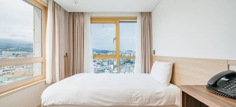 济州西归浦肯尼酒店(Kenny Stay Jeju Seogwipo)图片