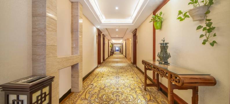 郑州东方凯撒假日酒店图片