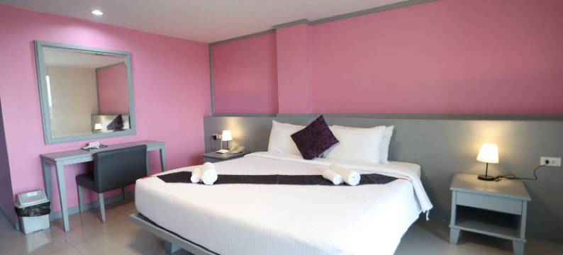 便捷素万那普格兰德普拉斯酒店(Convenient Grand Plus Hotel Suvarnabhumi)图片