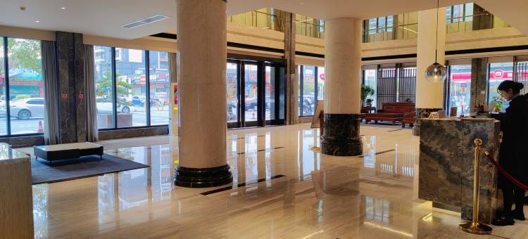 陆丰集泰酒店图片