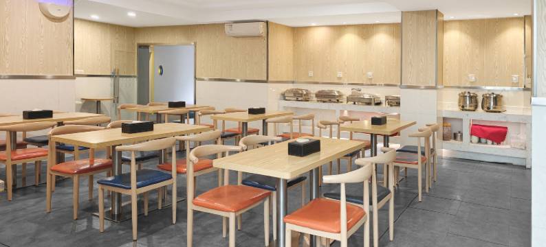 云廷酒店(深圳龙岗南联地铁站店)图片