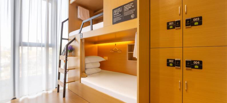 旅小二青年酒店(杭州金地广场金家渡地铁站店)图片