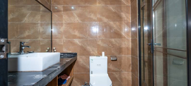 九天铂金酒店(龙山岳麓大道店)图片