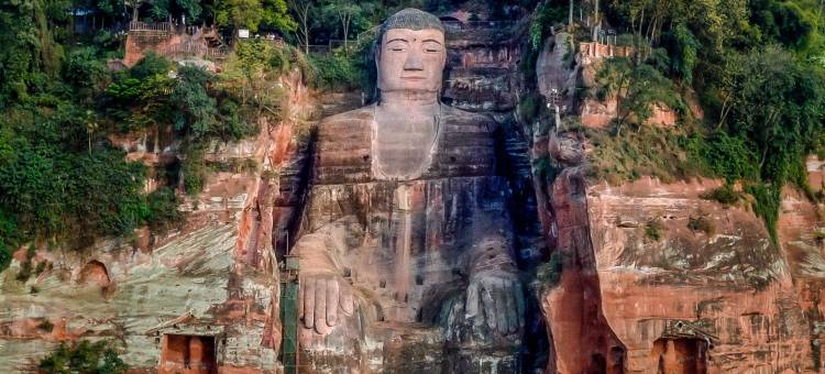 如家商旅酒店(乐山高铁站世豪广场店)图片