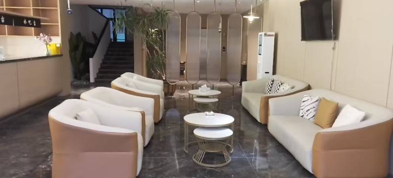 开封宋居酒店(开封博物馆河南医药健康技师学院店)图片