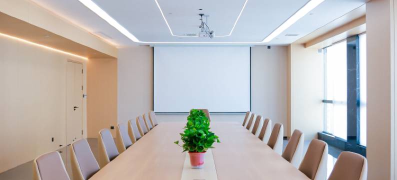 奢漫酒店(西咸新区泾河新城荟智广场店)图片