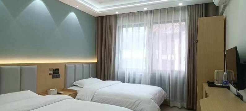 百里杜鹃花间·舍民宿图片