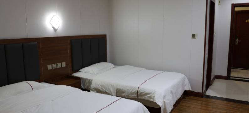 永修震兴宾馆图片