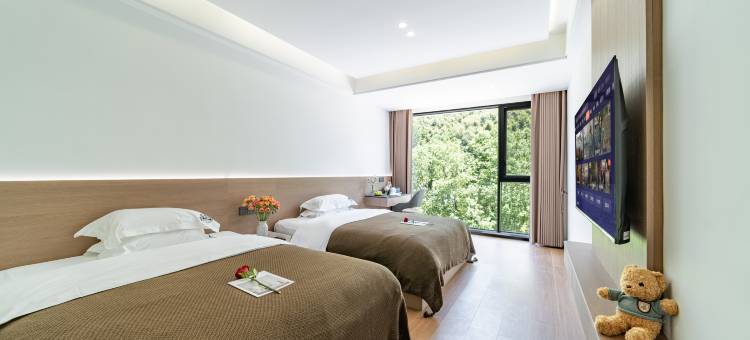 外滩壹號·山川竹海·智能影音·美宿(泾县水墨汀溪风景区店)图片