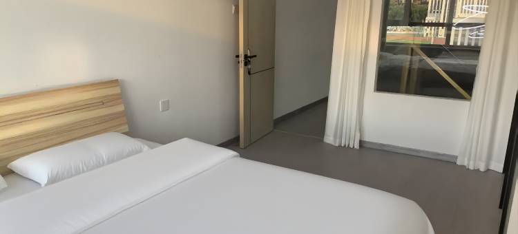 润堂民宿(万汇城铂金公馆店)图片