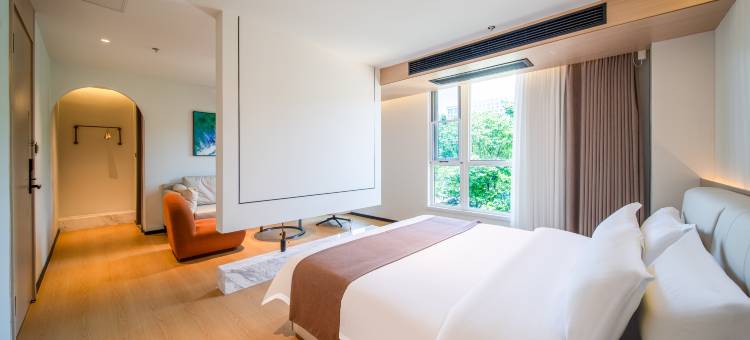 天然智选酒店(浦口宝隆时代广场南京工业大学地铁站店)图片