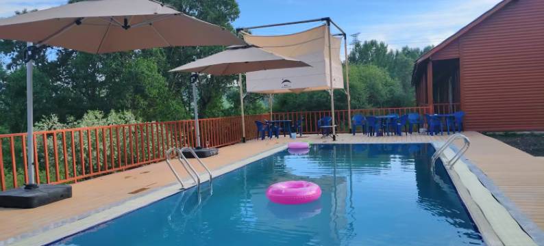 唐布拉游牧传奇露营基地图片