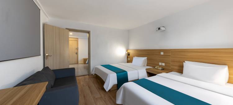 玉峰酒店(包头东站东河机场店)图片