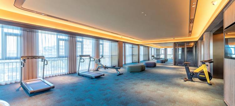 潮漫酒店(青岛红岛高新区火炬路店)图片