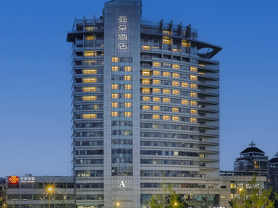 杭州萧山人民广场亚朵酒店