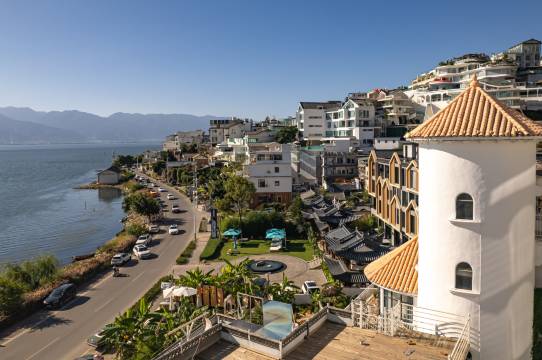 朗悦Cliff Vista180°崖岸海景设计师生活美学民宿(洱海文笔村店)图片