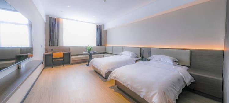 临海天上人间酒店(杜桥宝龙广场店)图片