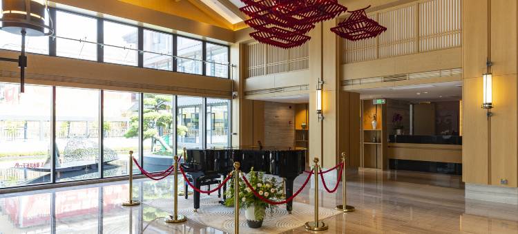 南昌赣江假日酒店(红谷滩摩天轮店)图片