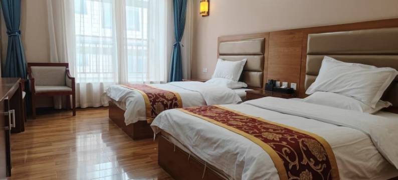 察雅德玛大酒店图片