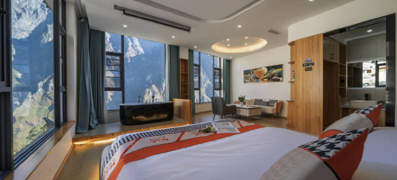 虎跳峡半山居客栈图片