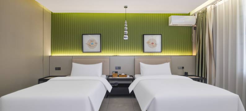 乌拉特中旗甘其毛都罗兰轻居图片