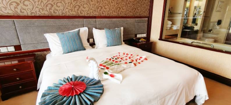 开蔓国际酒店(沧州黄骅北京中医药大学东方学院店)图片