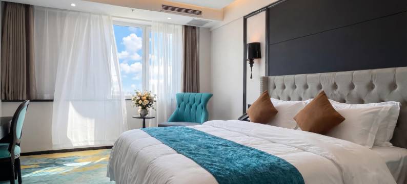 凤城•嘉豪商务酒店(凤凰城中心客运站体育馆店)图片