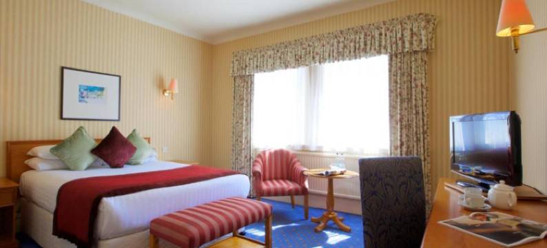 Bournemouth Carlton Hotel by Belvilla图片