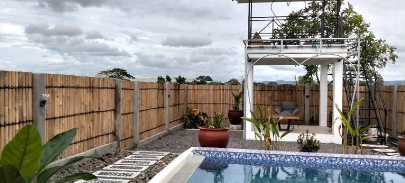 Villa New D'Bamboo by Plesirhatiyogja图片