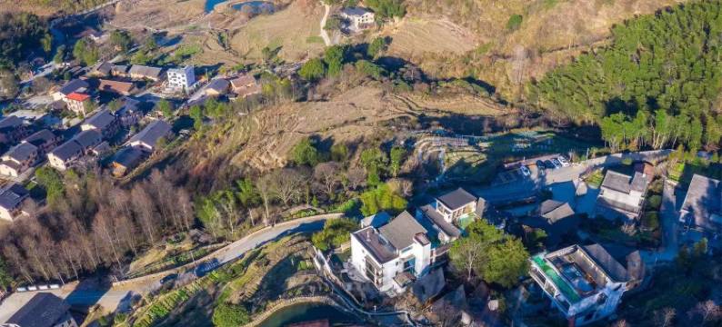 宜春旧雨新知轻奢民宿(明月山温泉度假村店)图片