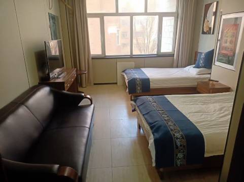 OYO乌鲁木齐星海宾馆(火车南站店)