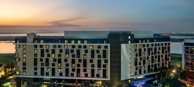 IHG旗下雅斯广场红树林酒店(Yas Plaza Mangroves by IHG)图片