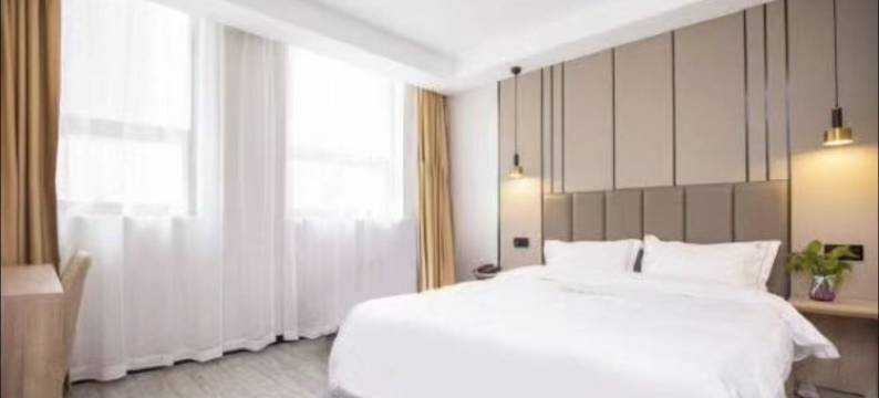 咖居酒店(南京长江大桥阅江楼店)图片