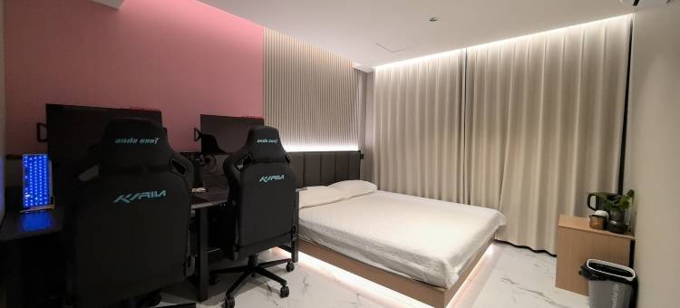 凌海市卓越主题酒店图片