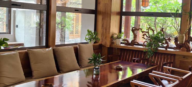 普洱森泉·养心逸境·轻奢度假美宿(茶马古城店)图片