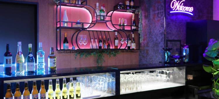 大阪黑门水晶酒店(Kuromon Crystal Hotel)图片