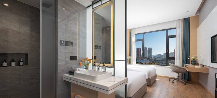 悦尚酒店(临沧市一中店)图片