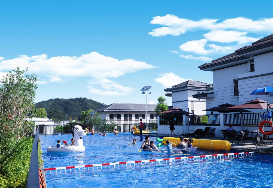 Richwood Forest Hotspring Resort Hotel Overview