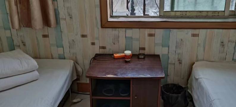 泰安金源招待所(泰山站长途汽车站店)图片