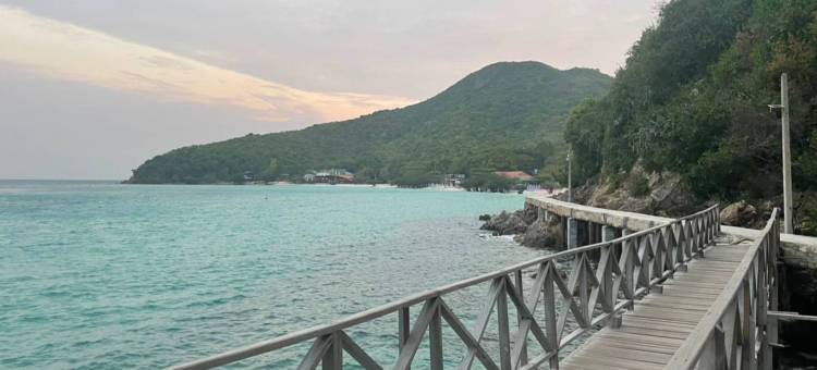 格兰岛拉瑞纳度假酒店(Lareena Resort Koh Larn Pattaya)图片