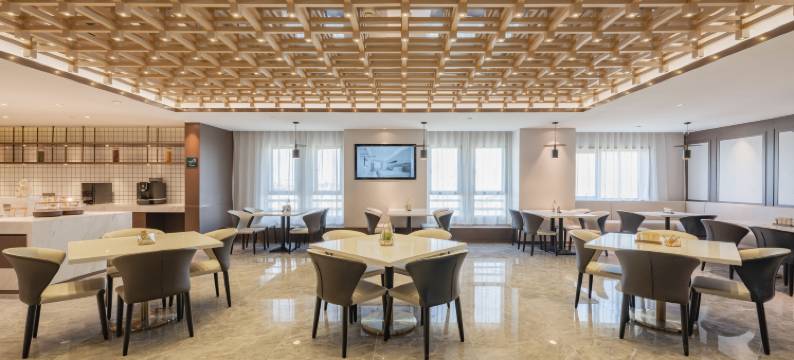 合肥长江西路科学大道地铁站亚朵酒店图片