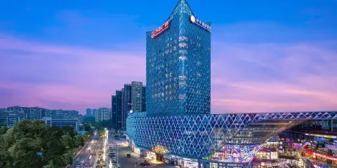 榮華建國酒店(九江學院十里萬達店)